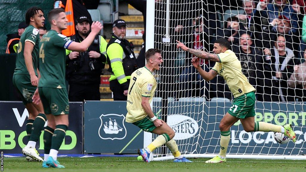 Nahki Wells celebrates his goal for Bristol City at Plymouth Argyle