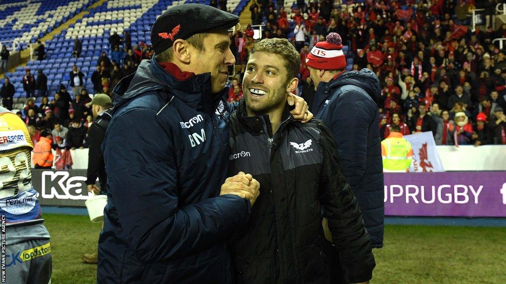 Brad Mooar with Leigh Halfpenny