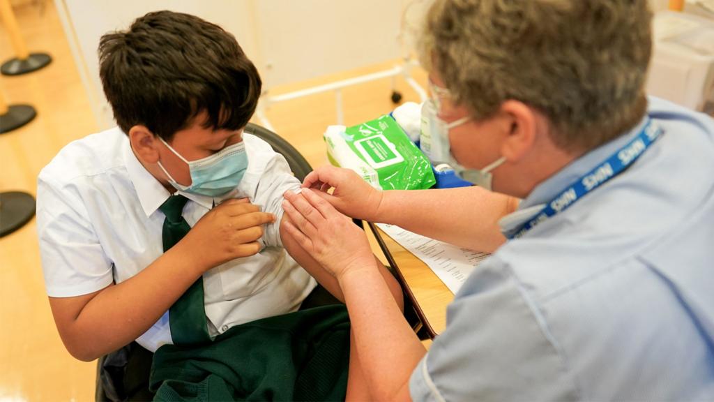 Child getting vaccinated