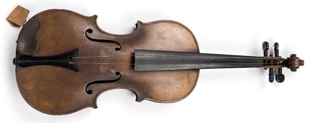 Violin belonging to cat burglar Charles Peace