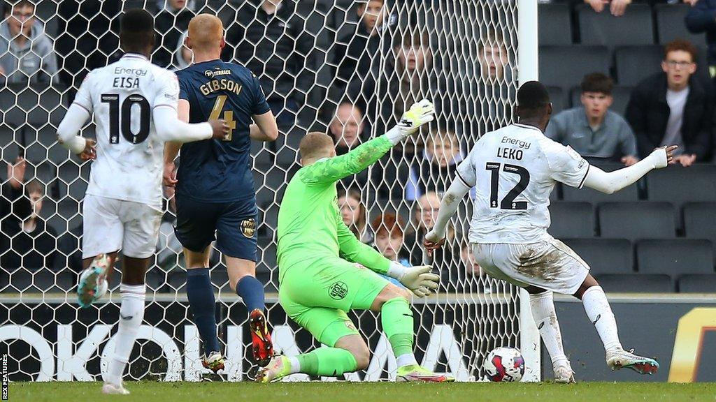 Jonathan Leko scores for MK Dons