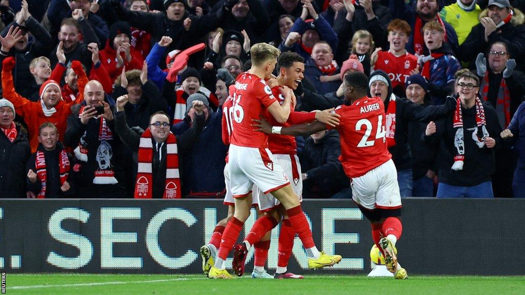 Nott'm Forest celebrating Brennan Johnson's goal