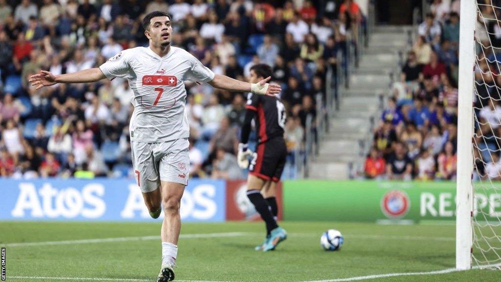 Zeki Amdouni scores for Switzerland against Andorra