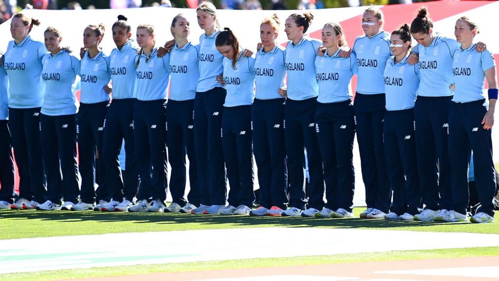 England line up for the national anthem