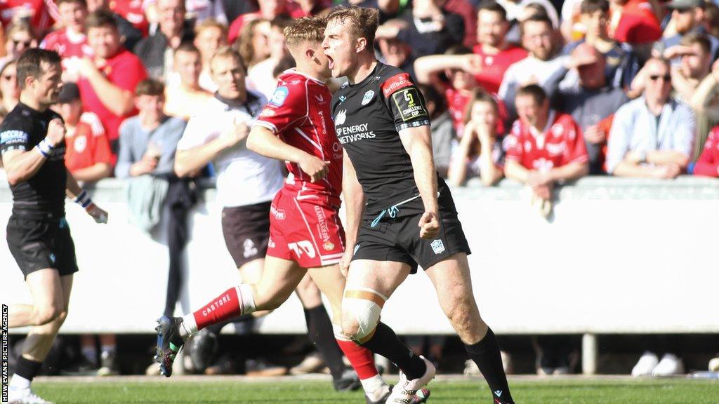 Glasgow centre Stafford McDowall celebrates scoring the opening try against Scarlets