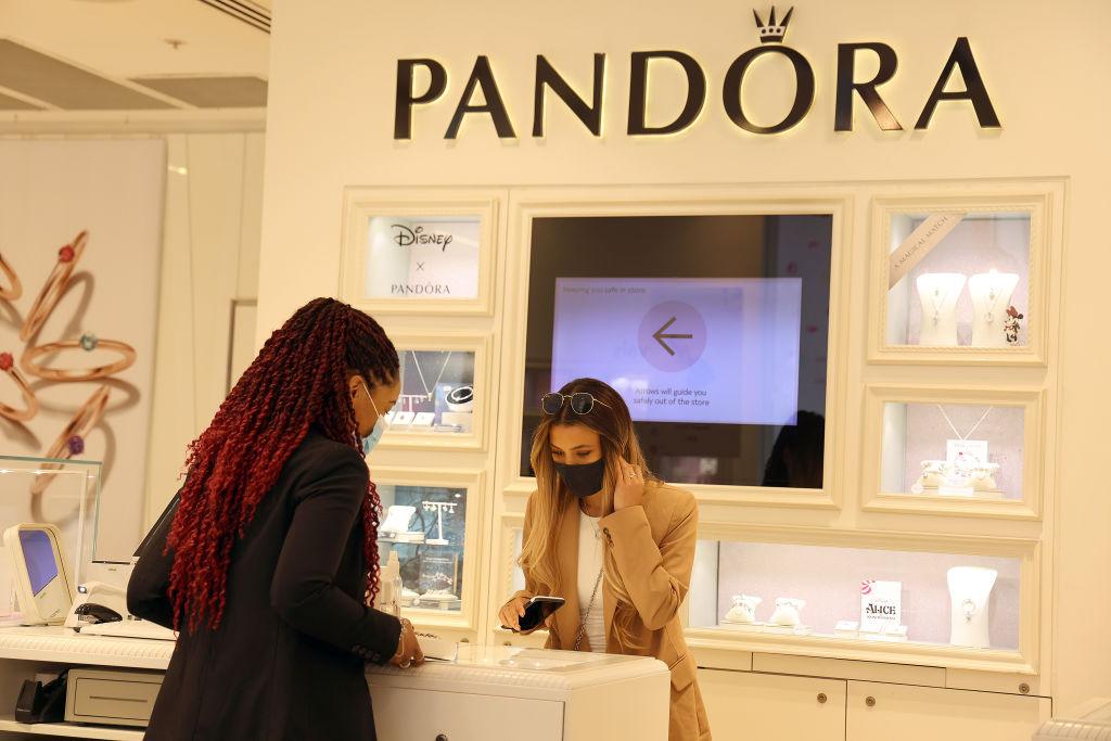 shopping at Pandora Marble Arch store in London