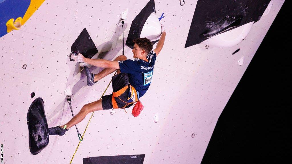 Great Britain's Toby Roberts in action