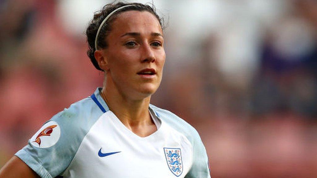 Lucy Bronze