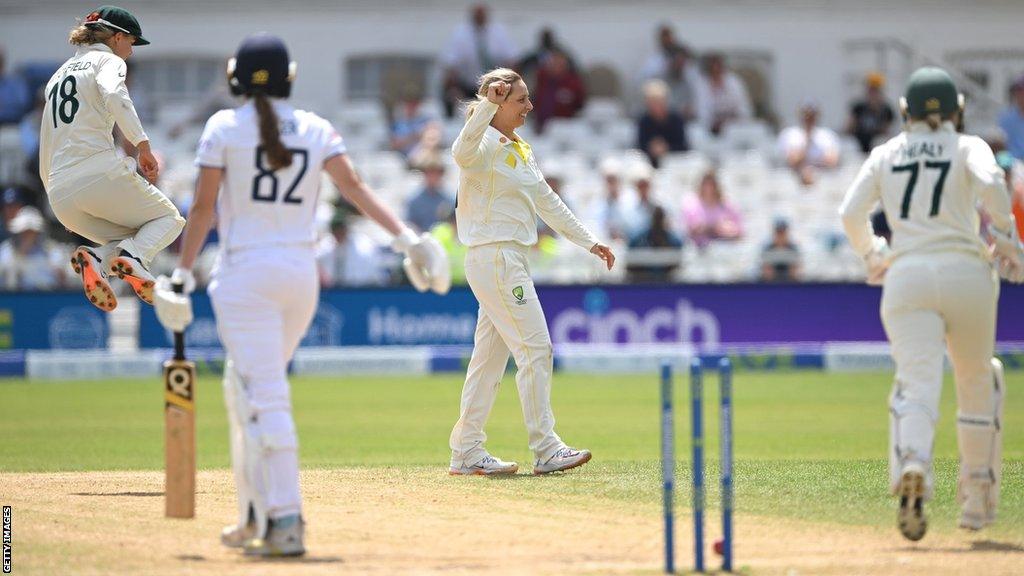 Australia celebrate another England wicket