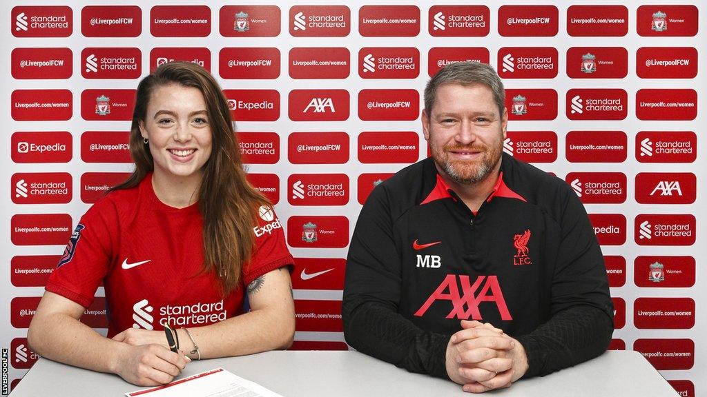 Miri Taylor signs for Liverpool