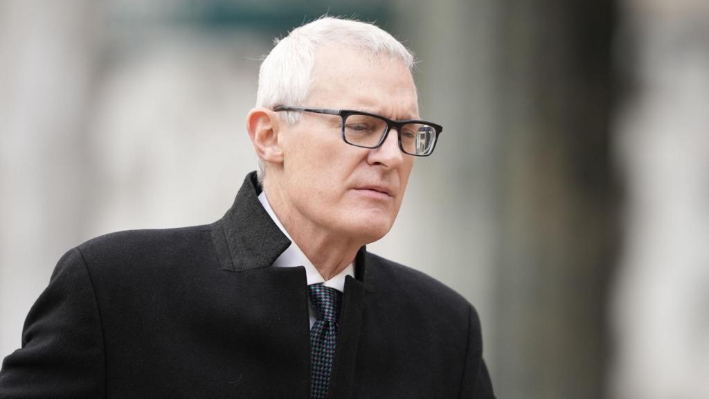 Пост Джоуи Бартона в X вызвал критику Джереми Вайна