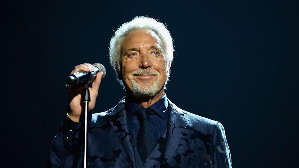 Sir Tom Jones singing