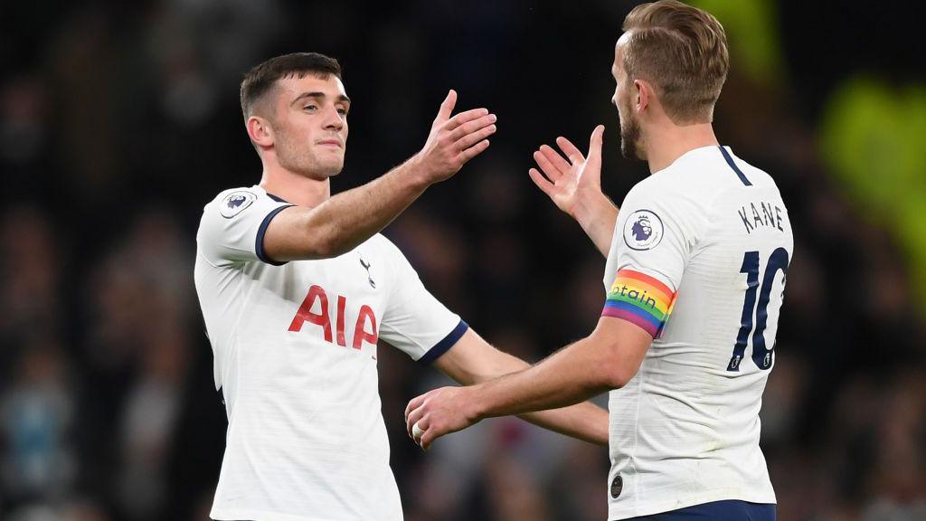 Troy Parrott and Harry Kane