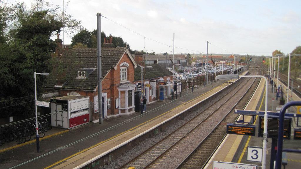 Flitwick railway station