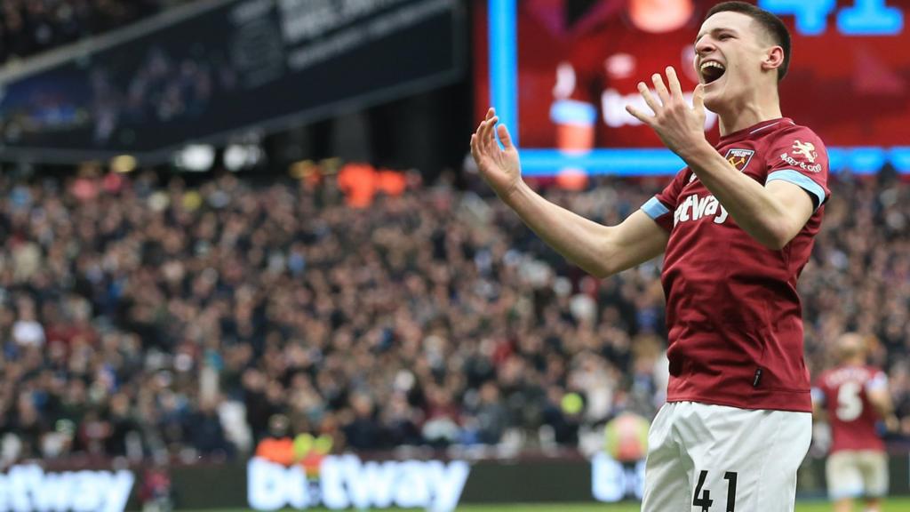 Declan Rice celebrates