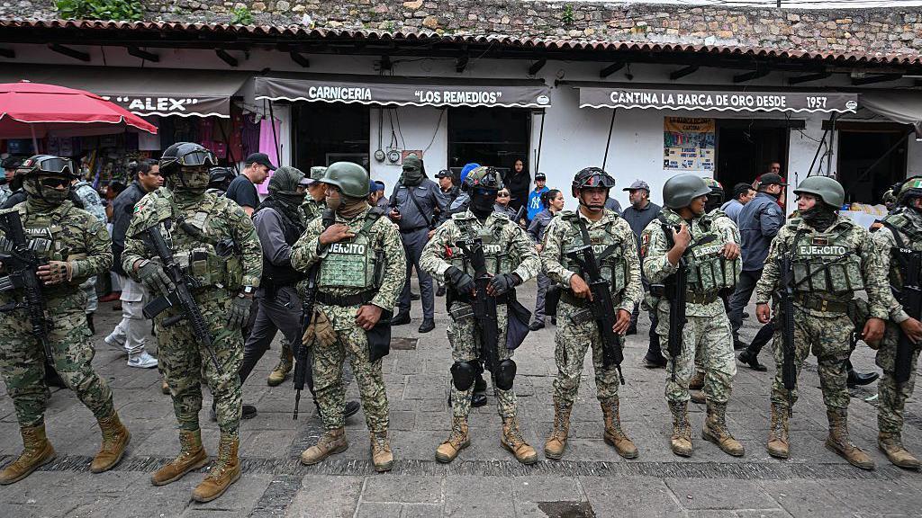 Mexico Sends 26 Suspected Cartel Operatives to US in Major Blow to Drug Trafficking