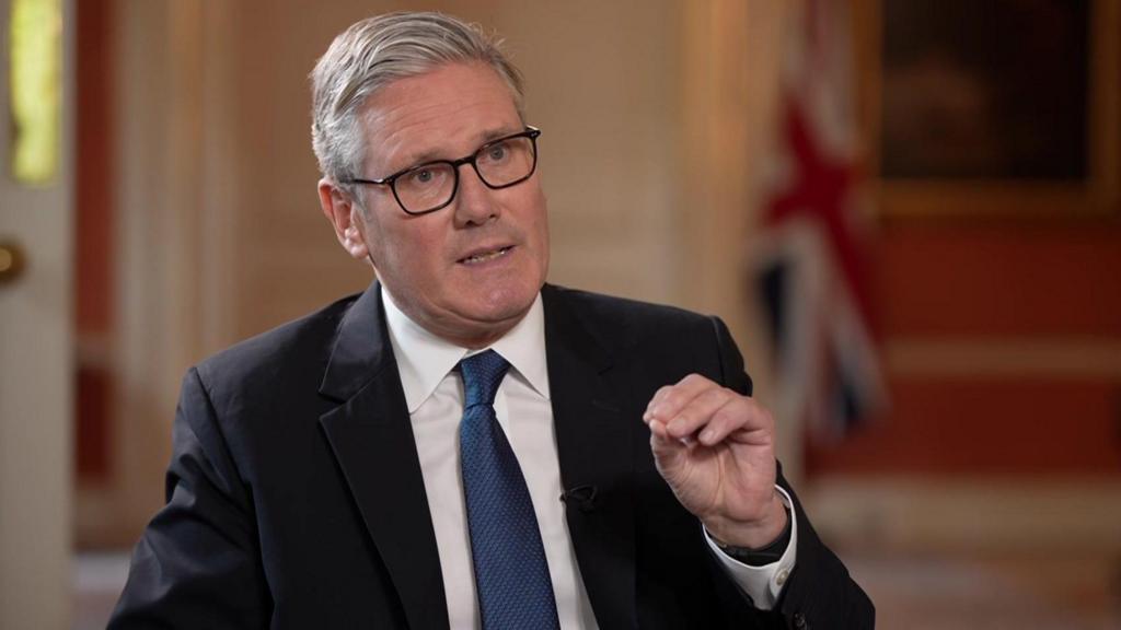 Starmer 'not going to walk away' from leadership