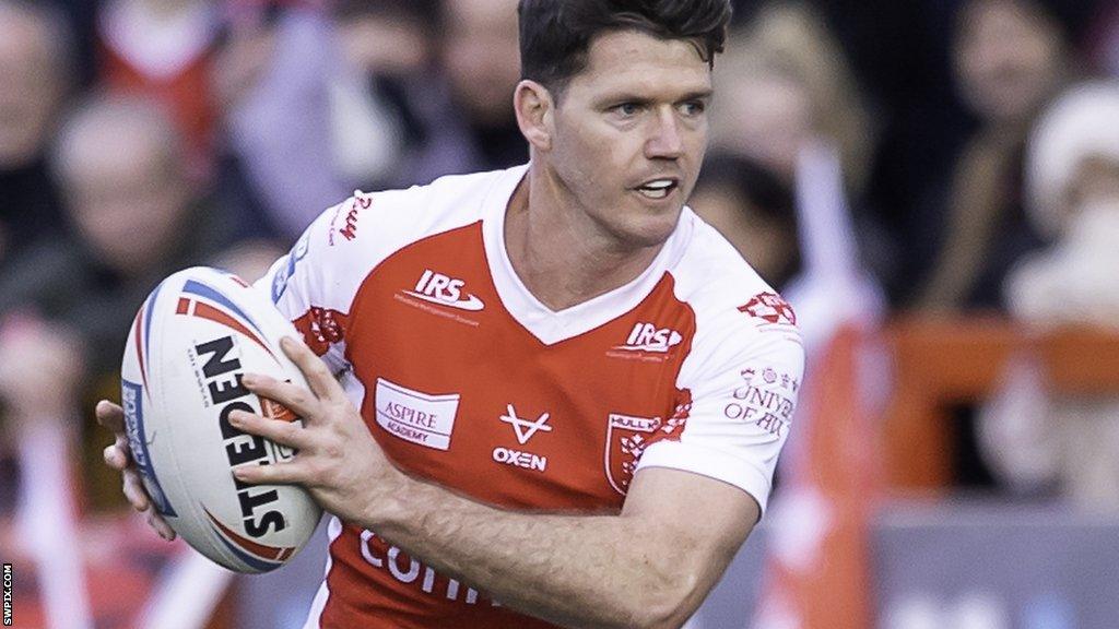 Lachlan Coote in action for Hull KR