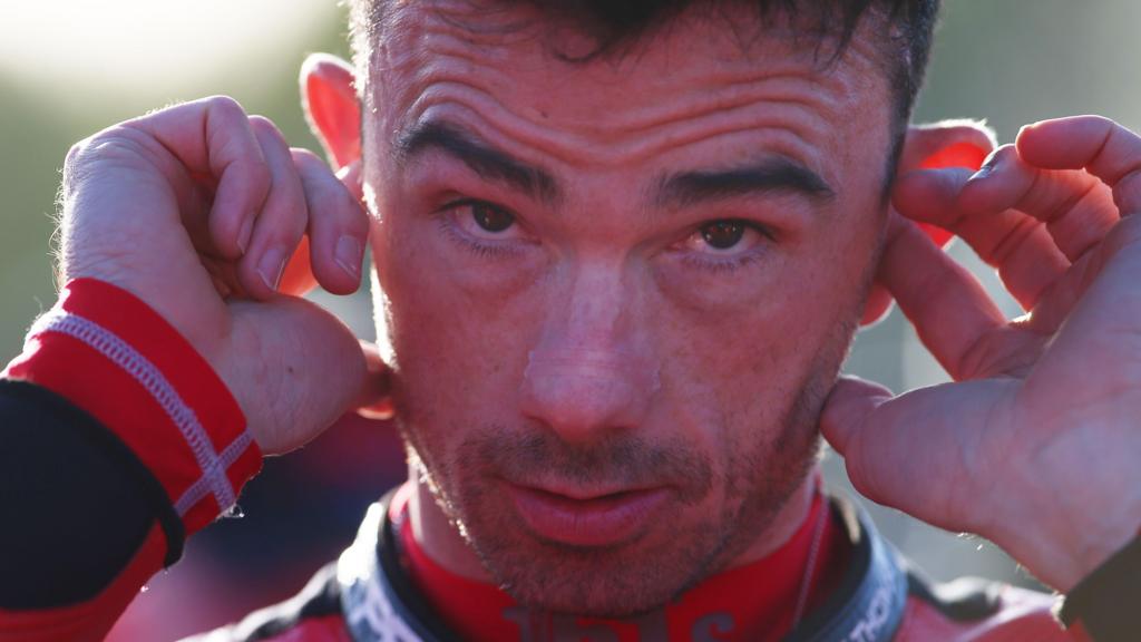 Irwin solleva dubbi sulla lealtà della sua ex squadra dopo l’addio