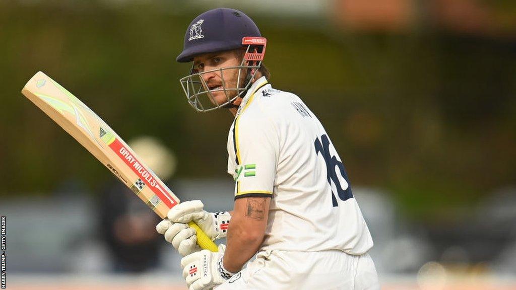 Sam Hain scored a century for Warwickshire for the second successive match