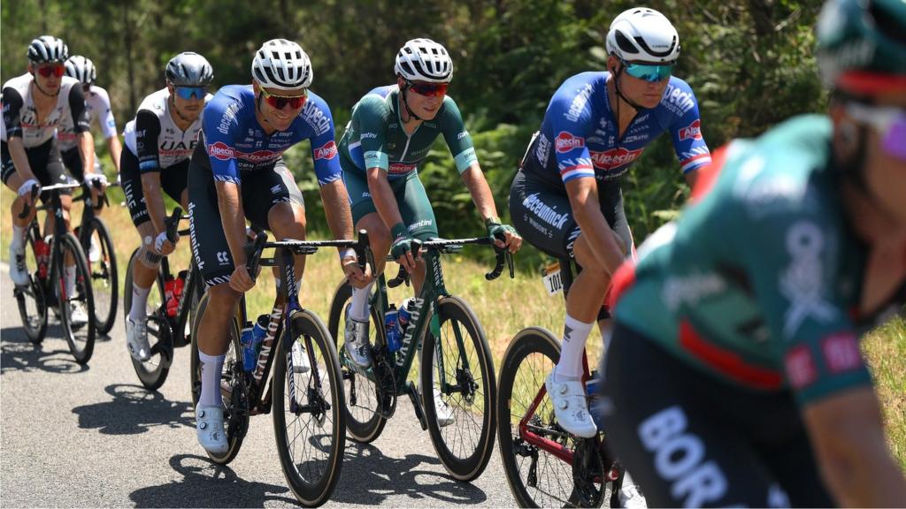 Tour de France stage 11 Jasper Philipsen takes fourth sprint win BBC Sport