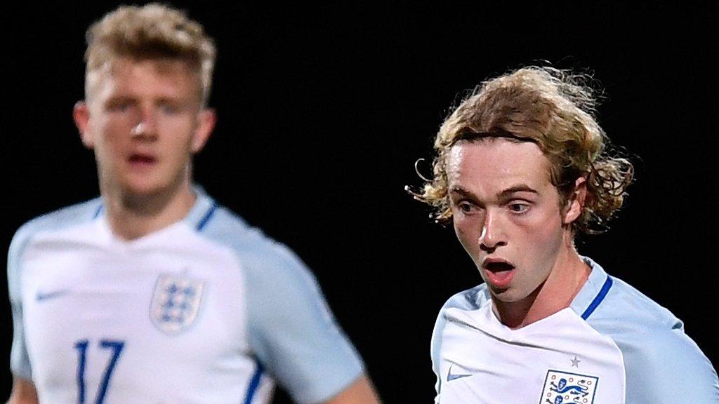 Tom Davies