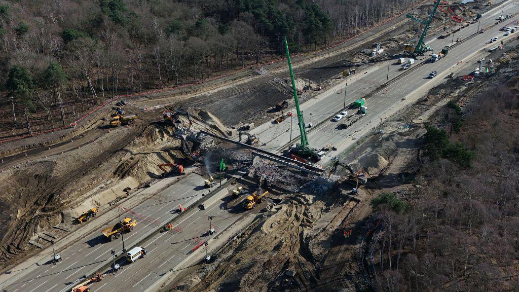 M25 closure in April