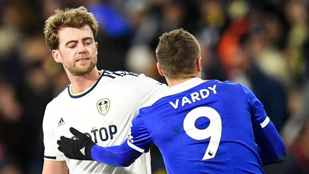 Patrick Bamford and Jamie Vardy shake hands