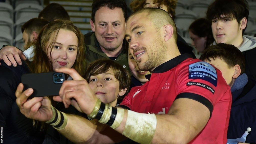 Former Quins full-back Mike Brown returned To The Stoop with Newcastle in March 2022