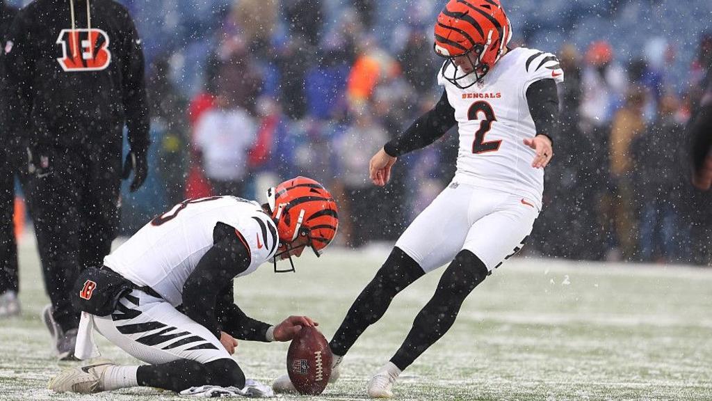 NFL LIVE: Week 14 scores, results & updates including Bengals vs Bills &  Colts vs Jaguars - BBC Sport