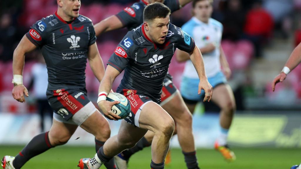 Steff Evans of Scarlets