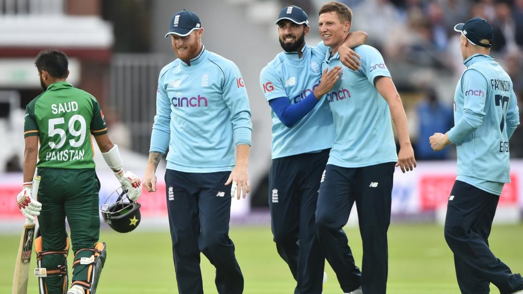 England celebrate taking a wicket