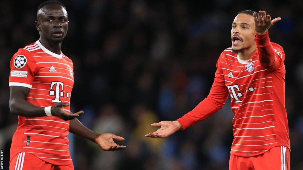 Sadio Mane and Leroy Sane gesturing during Bayern Munich's defeat at Manchester City