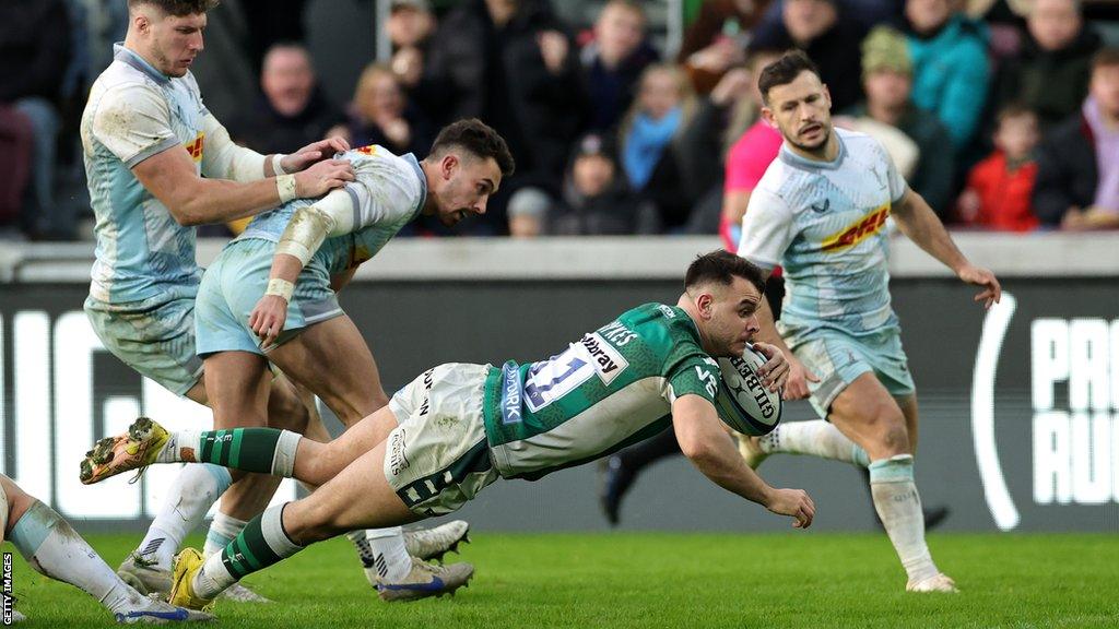 Michael Dykes scores his third try for London Irish against Harlequins