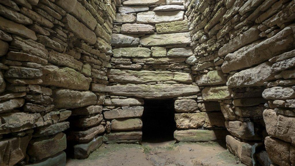 Quoyness chambered cairn