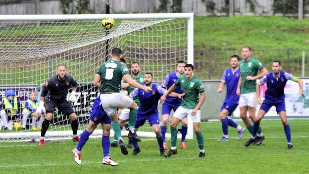 Guernsey FC v Uxbridge