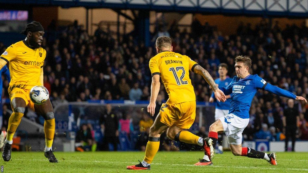 Ridvan Yilmaz scores for Rangers against Livingston