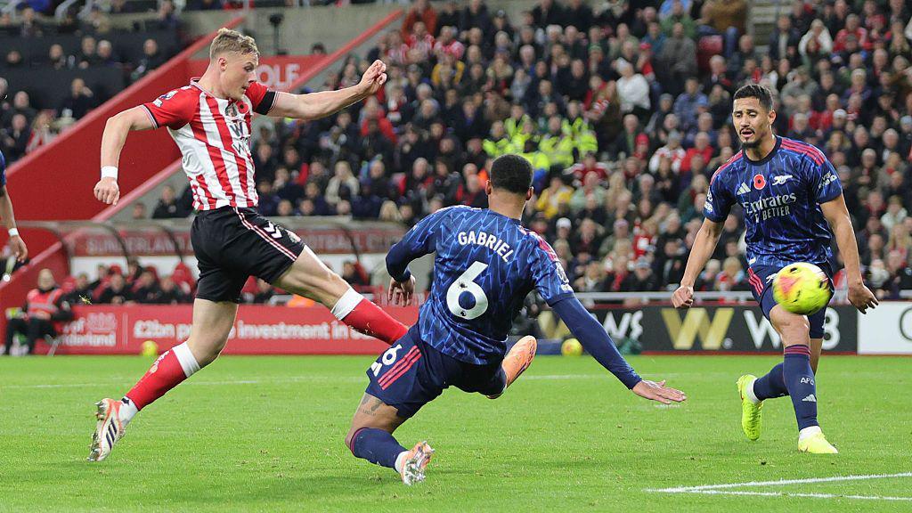 Dan Ballard scoring against Arsenal