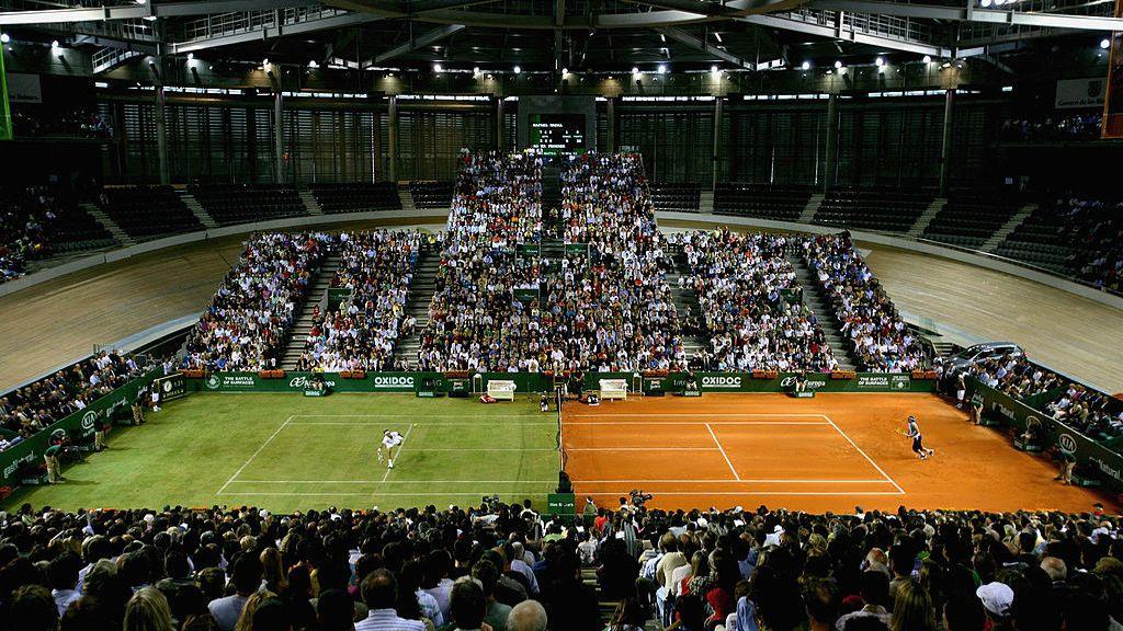 Federer and Nadal playing on the hybrid court