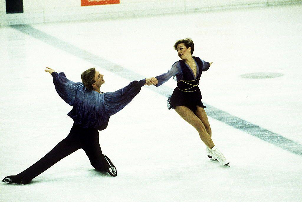  Christopher Dean dancing with Jayne Torvill in 1984