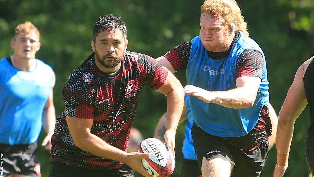 Cornish Pirates in training