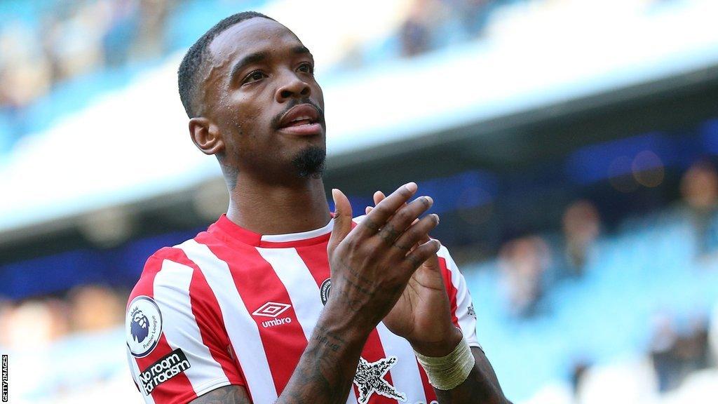 Ivan Toney applauds Brentford fans