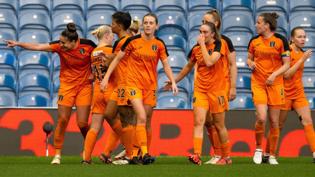 Glasgow City players celebrating
