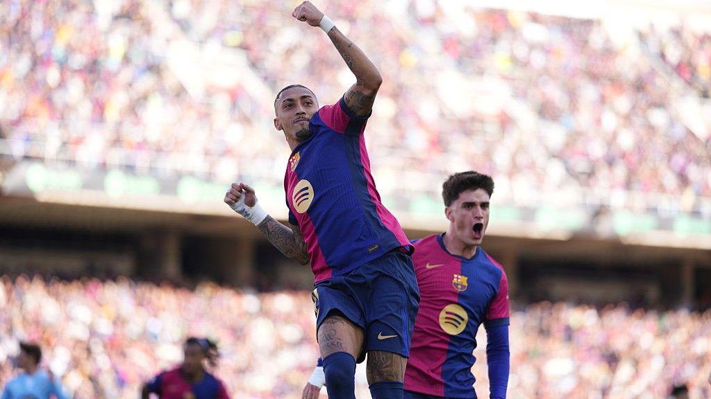 Barcelona 4-3 Celta Vigo: Raphinha's 98th-minute penalty wins