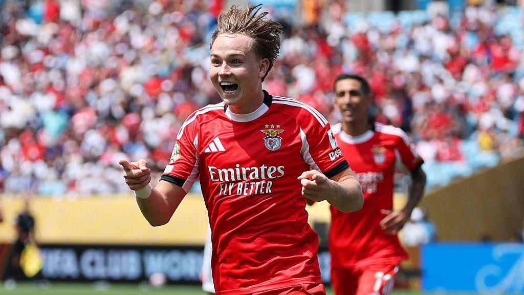 Benfica celebrate a goal