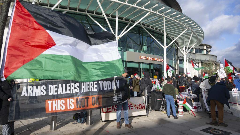 Pro-Palestine protestors outside Twickenham Stadium