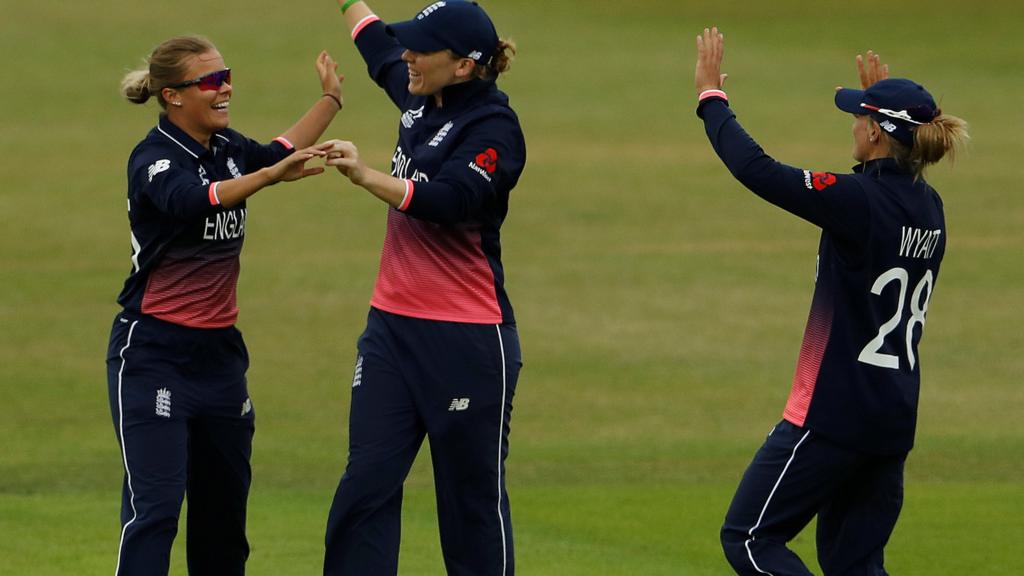 England women celebrate