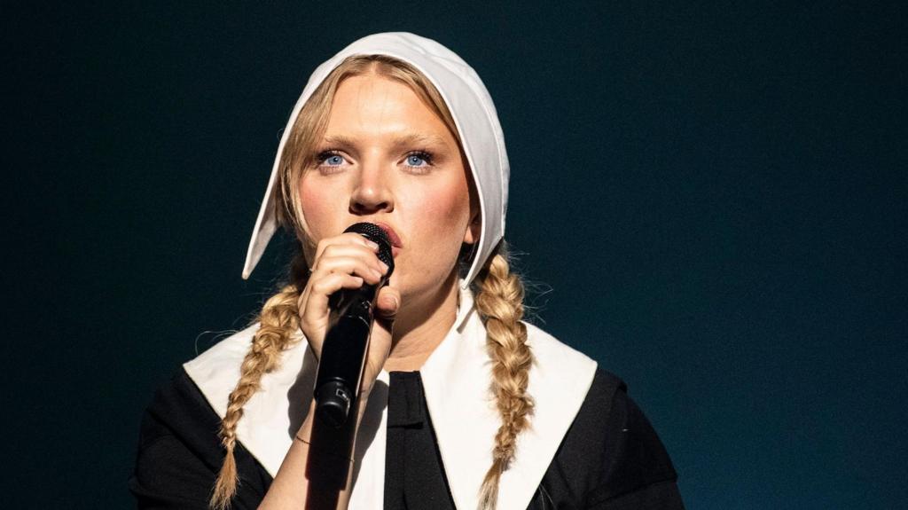 Singer Self Esteem: There were moments I considered giving up