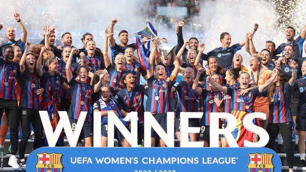 Barcelona lifting the Women's Champions League trophy