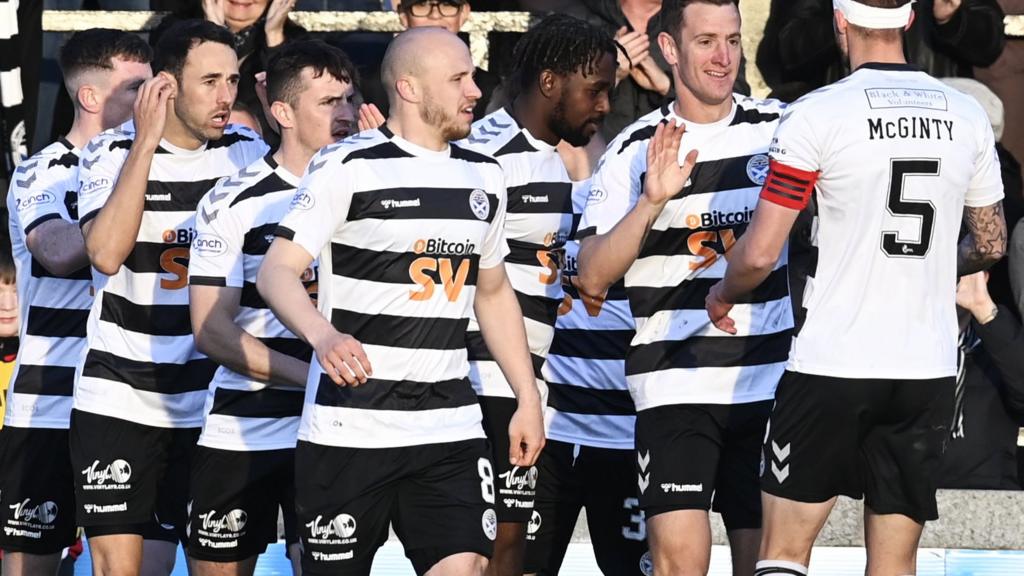 Ayr United celebrate